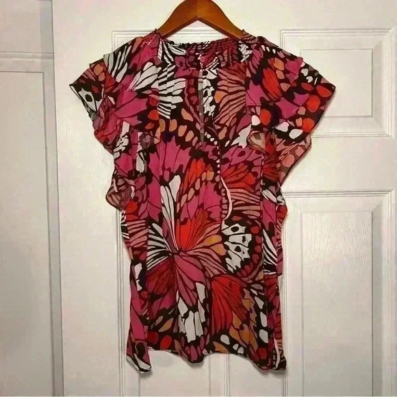 DR2 Daniel Rainn Flutter Sleeve Top - Picture 1 of 4